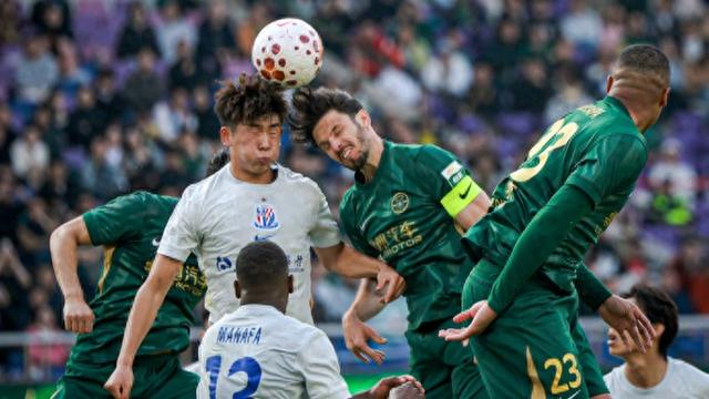 pg电子官网-联赛才踢两轮，申花阵容已“面目全非”，斯卢茨基对残阵拼下一分并不满意|上海申花|鲁迪·盖伊|客场|浙江队|上海申花足球俱乐部_新浪体育_新浪新闻